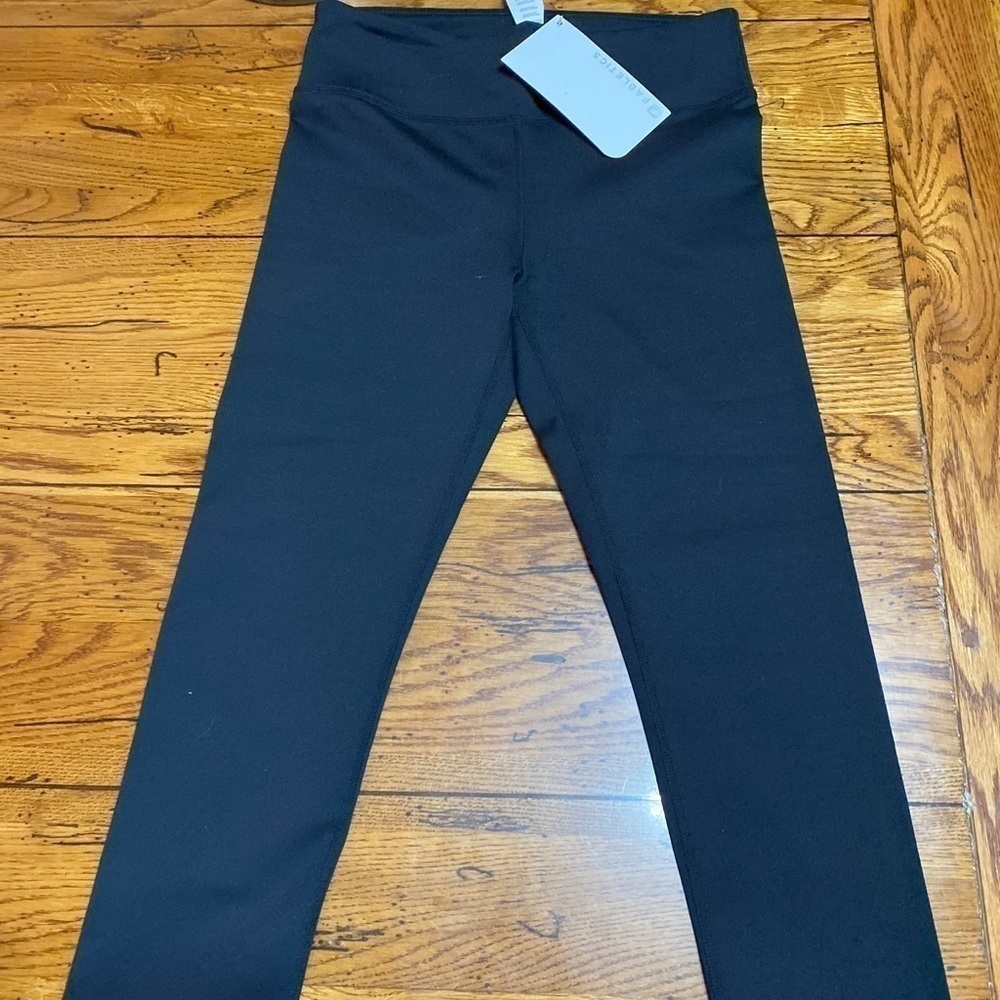 FABLETICS Salar Crop Leggings Cropped 20” Athletic Fitness Workout Women XS NWT